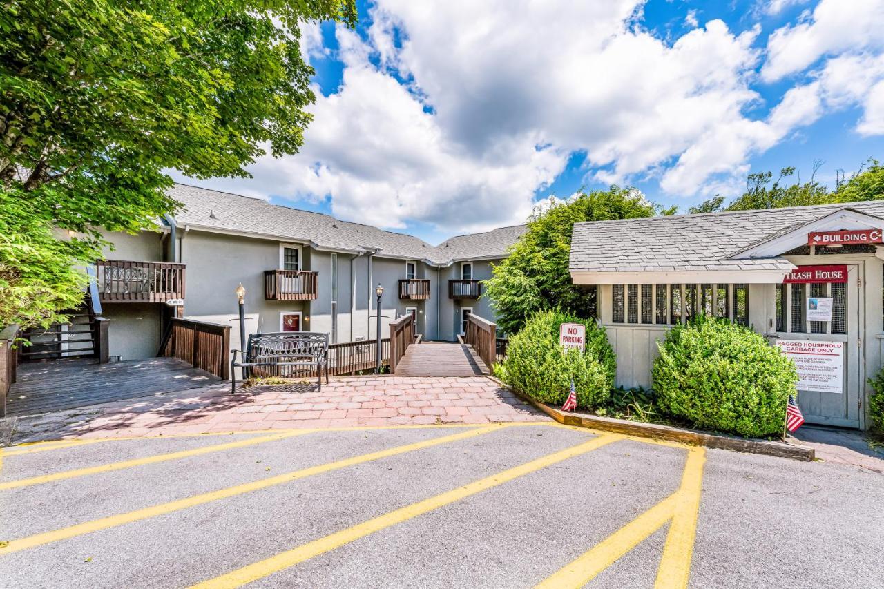 Skyleaf Retreat Apartment Sugar Mountain Exterior photo