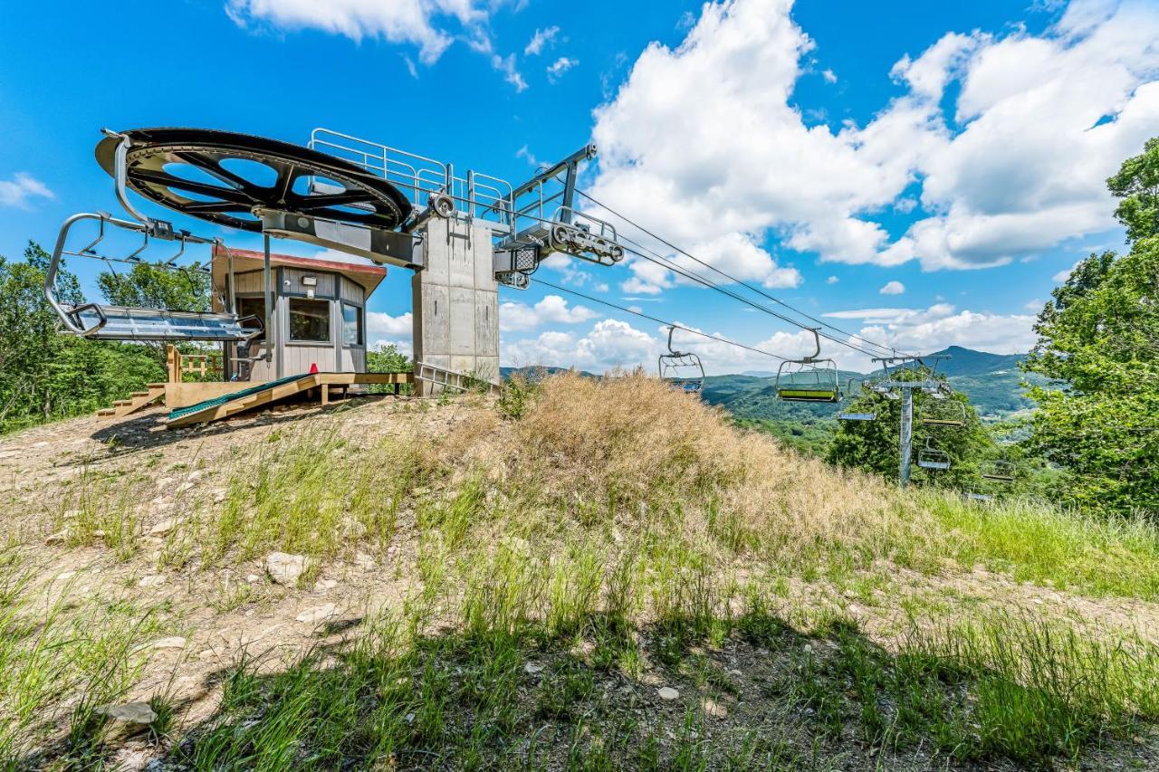 Skyleaf Retreat Apartment Sugar Mountain Exterior photo